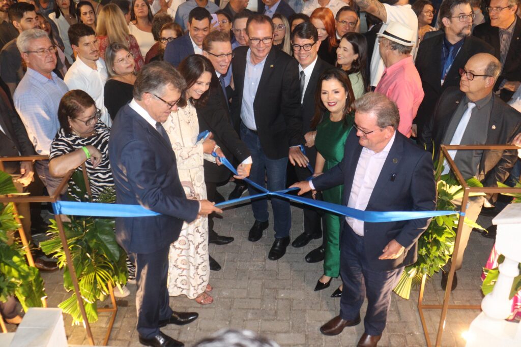 Inauguração da “Casa do Comércio Laércio Oliveira”