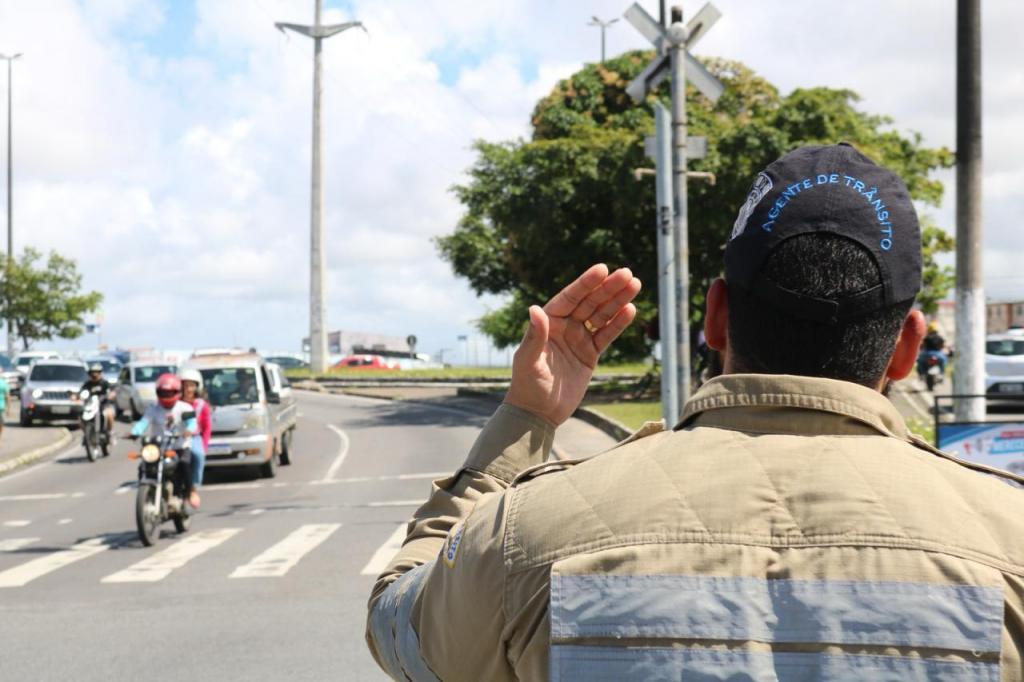 Agente de Trânsito da SMTT