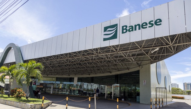 Fachada Banese
