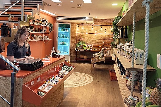 /uploads/ckeditor/pictures/9167/content_organico-na-mesa-shopping-jardins.jpg