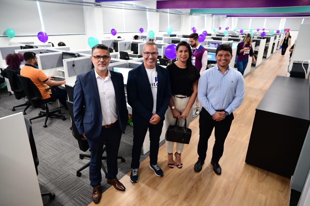 CEO da Tahto, Luís Ricardo Ferreira; secretário municipal de Desenvolvimento Econômico e Inovação, Dilermando Junior; gerente de Fomento Inovação e Transformação Digital, Adriana Santos; e o diretor administrativo e financeiro da Municipal de Desenvolvimento Econômico e Inovação, Ygor Sydartha