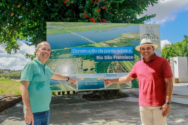 Prefeitos Ronaldo lopes e Celio de Zequinha