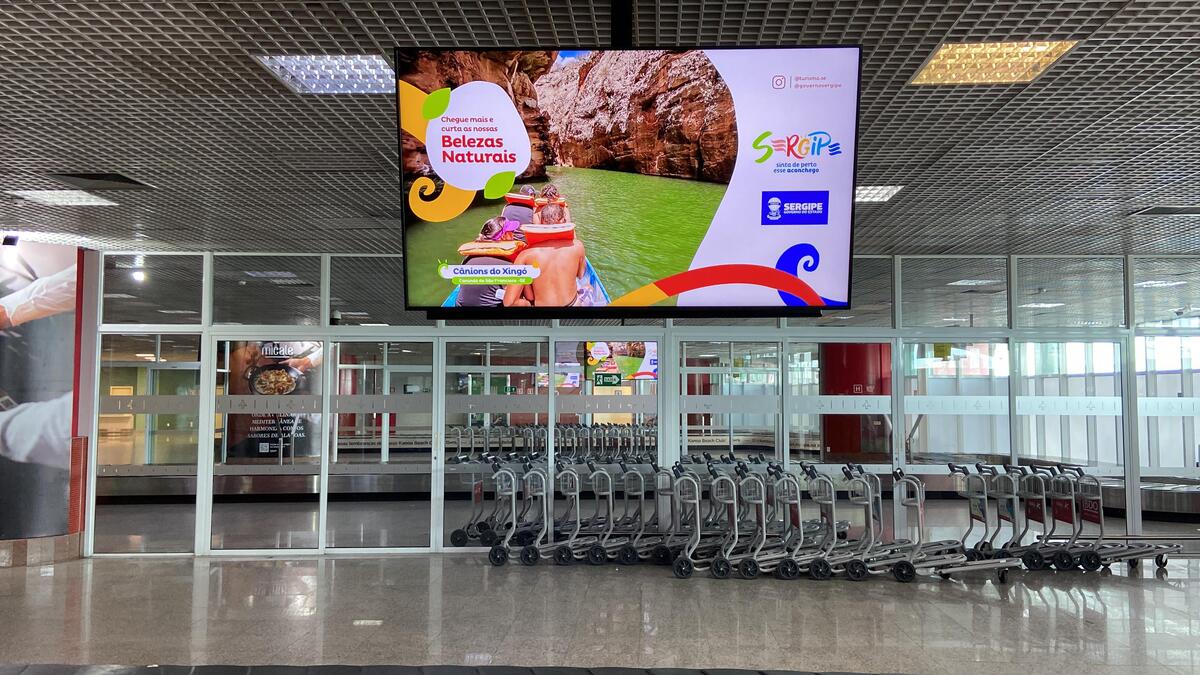 No aeroporto de Recife (PE), mídia serve para despertar o interesse em visitar o destino Sergipe